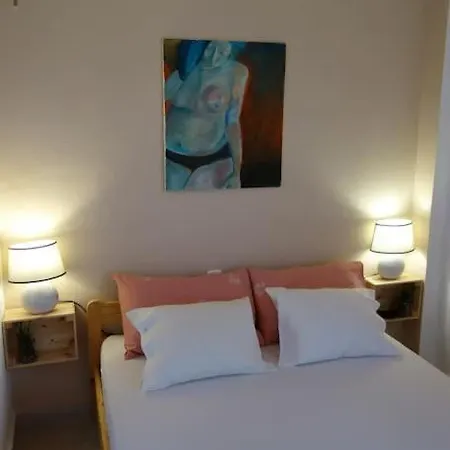 House By The Sea At Skaloma, Loutraki *