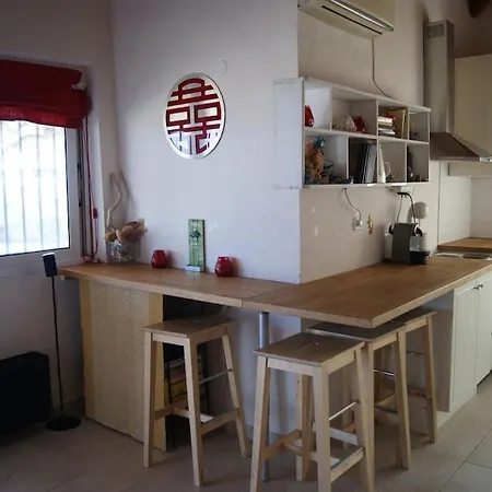 Vakantiehuis House By The Sea At Skaloma, Loutraki *