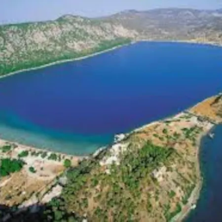 Nyaraló House By The Sea At Skaloma, Loutraki