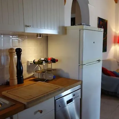 Vakantiehuis House By The Sea At Skaloma, Loutraki