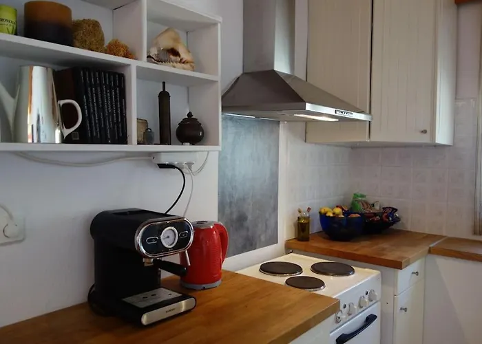 House By The Sea At Skaloma, Loutraki 度假居 沃里亚戈米尼湖