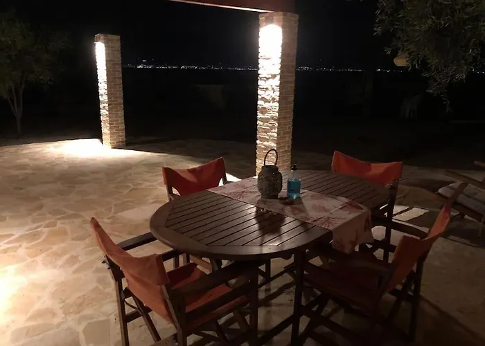 度假居 House By The Sea At Skaloma, Loutraki